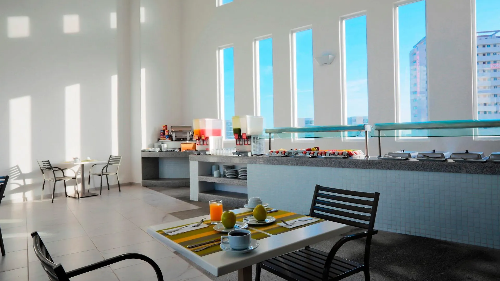 Krystal Urban Cancun & Beach Club