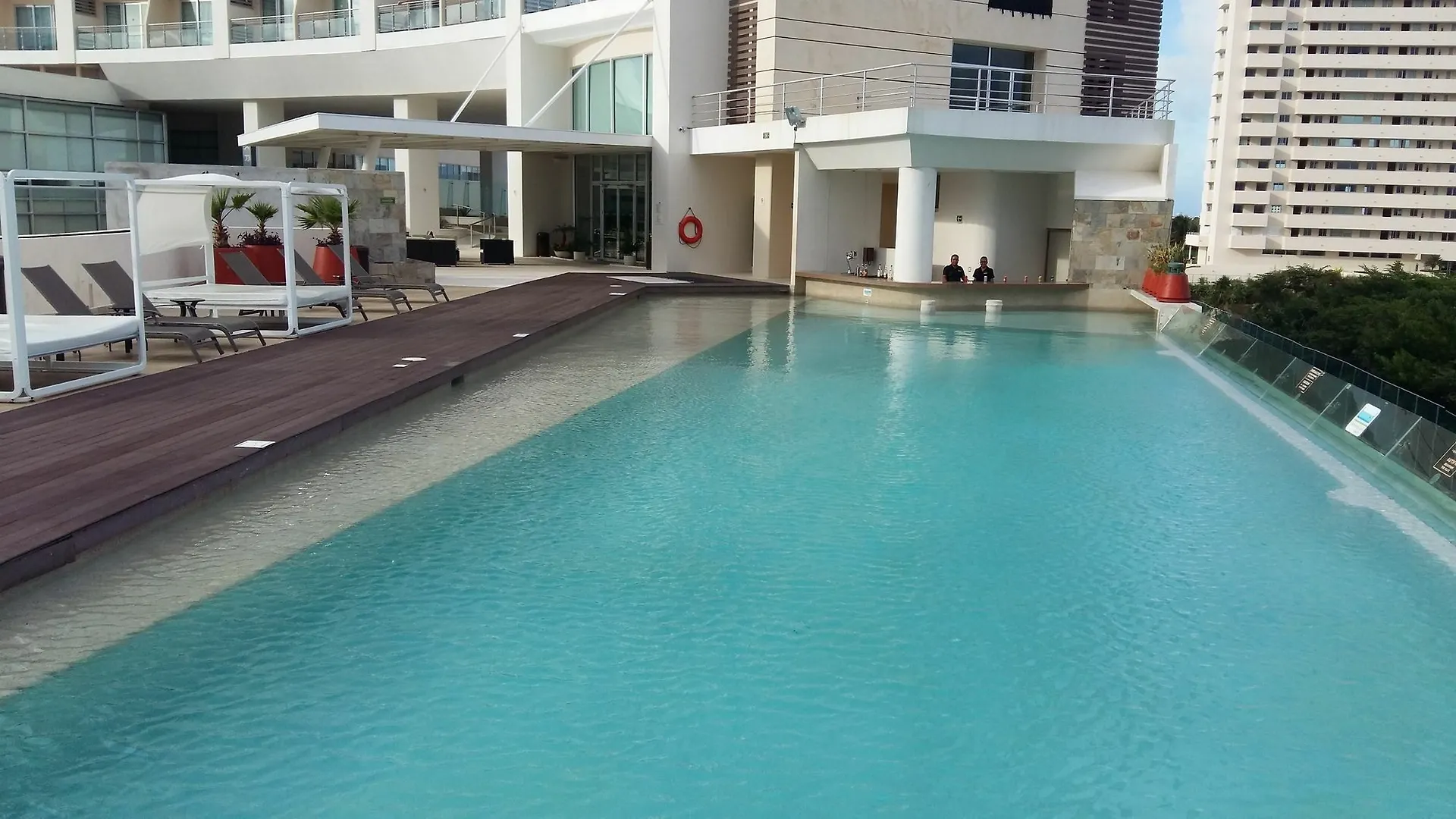 Krystal Urban Cancun & Beach Club