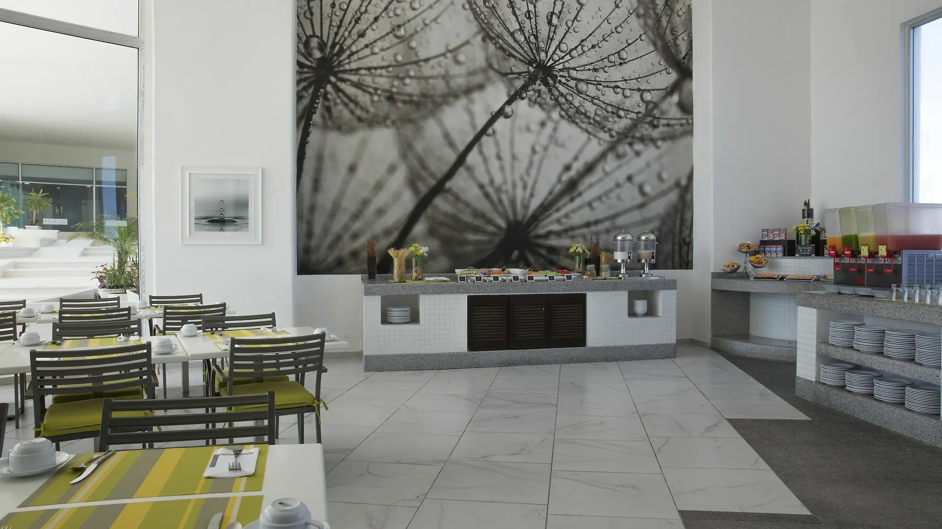 Krystal Urban Cancun & Beach Club 4*,  Mexiko